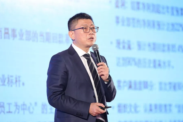 2018巅峰国际官网地产筑梦，再启程！巅峰国际官网迎新年会盛猛进行