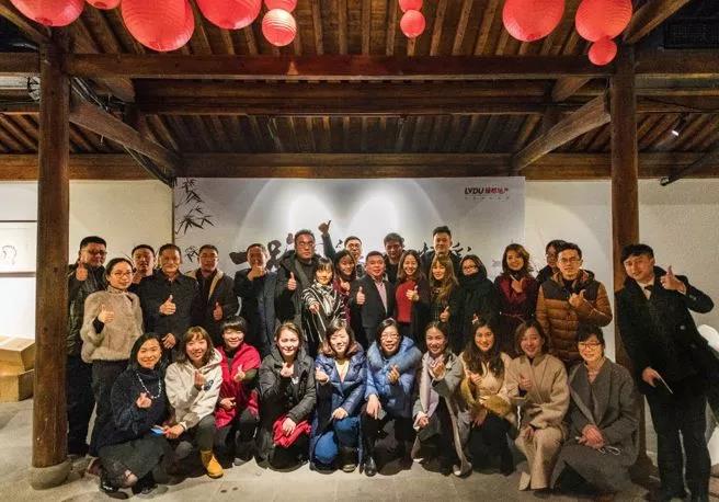 一路同业共杰出——巅峰国际官网地产杭州事业部媒体答谢私享会圆满闭幕